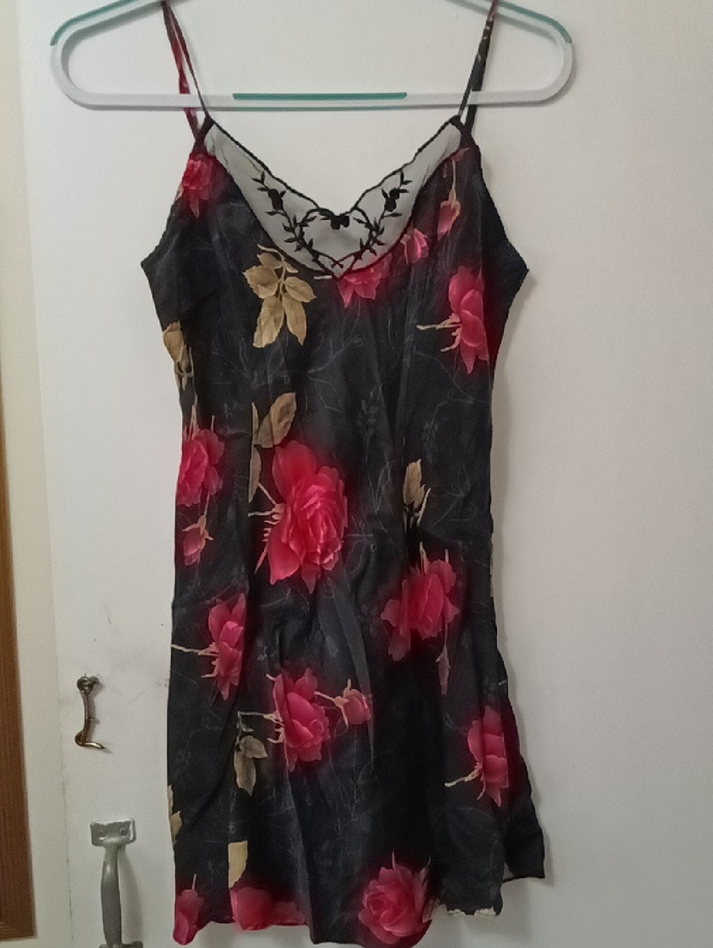 VICTORIA SECRET Floral Lace Trim Black & Pink Slip Dress